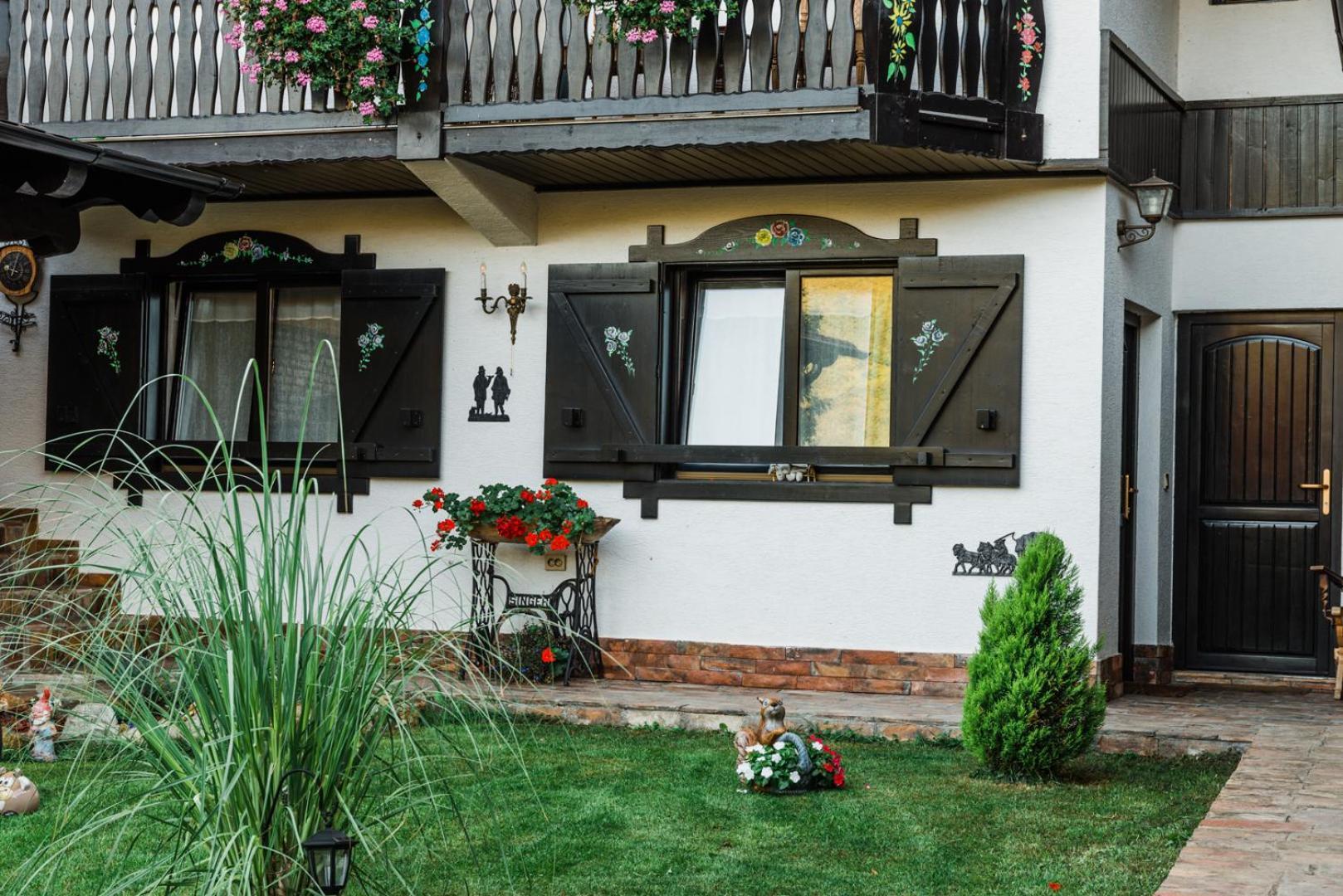 فندق Casa Soseco Orşova المظهر الخارجي الصورة